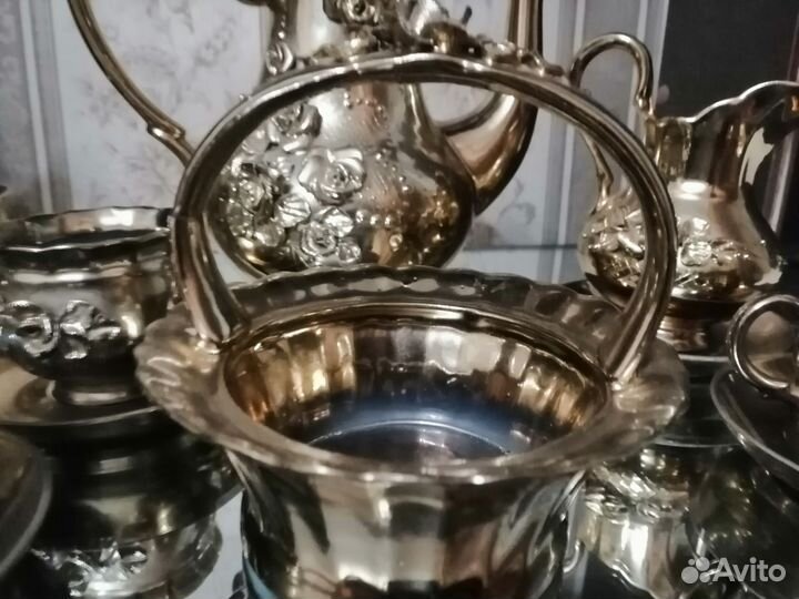 Набор кувшин, чашки, сахарница