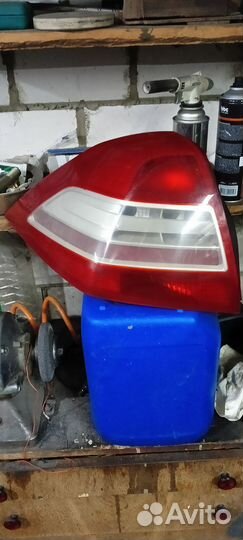 Фонарь задний левый рено меган 2