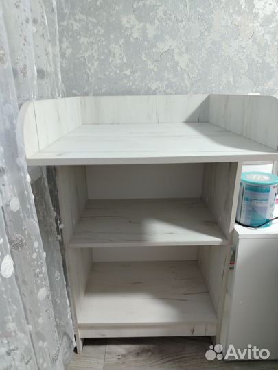 Пеленальный столик