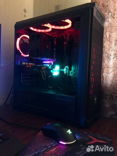 Мощный киберспортивный компьютер