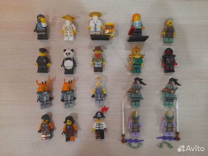 Lego минифигурки Ninjago, Chima, Nexo Knights