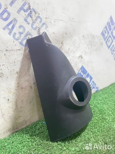 Накладка двери передняя левая Ford Fusion хэтчбек