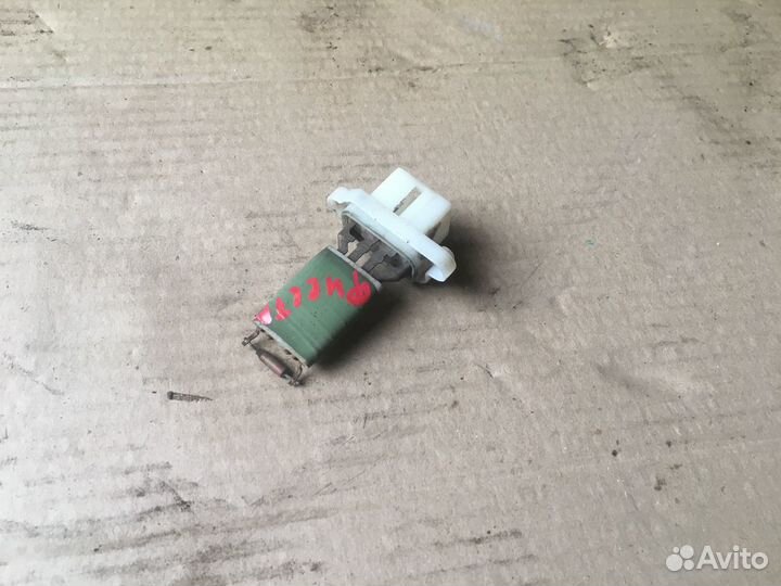 Резистор отопителя Ford Fiesta