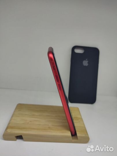 iPhone 8, 64 ГБ