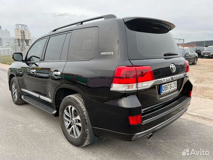 Разбор Toyota Land Cruiser 200