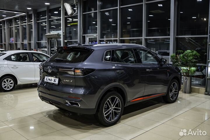 Changan UNI-S 1.5 AMT, 2024