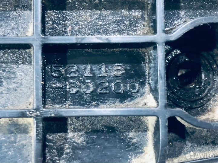 Кронштейн бампера передний левый Toyota Land