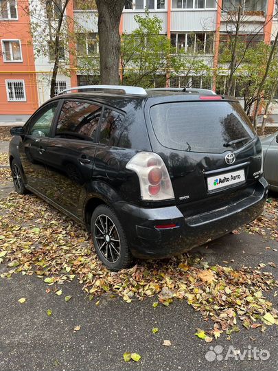 Toyota Corolla Verso 1.8 AMT, 2005, 240 000 км