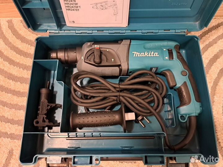 Перфоратор Makita HR2470