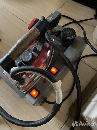 Профессиональный утюг парогенератор