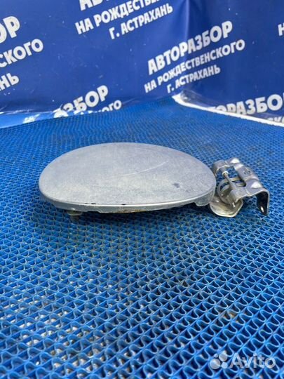 Лючок бензобака Nissan Note хэтчбек HR15 2005