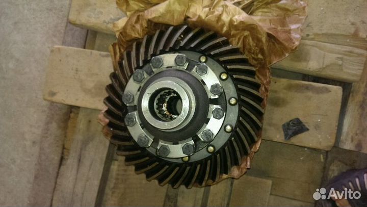 Редуктор ек-18. Ивеко-440. Корзина сцепления ямз с