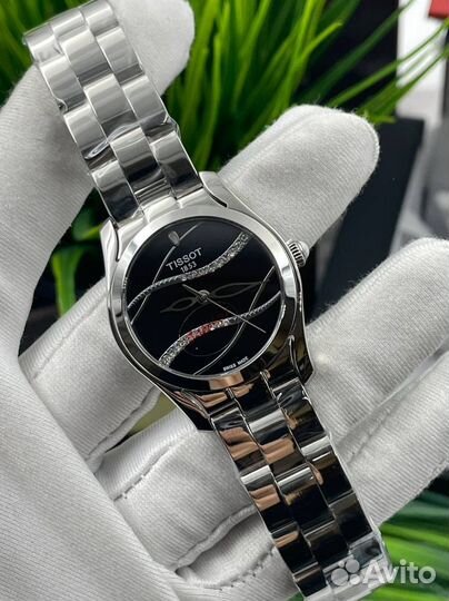 Часы женские Tissot