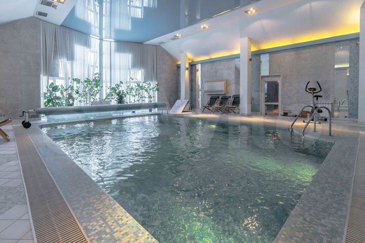 Коттедж 260,5 м² на участке 30 сот.