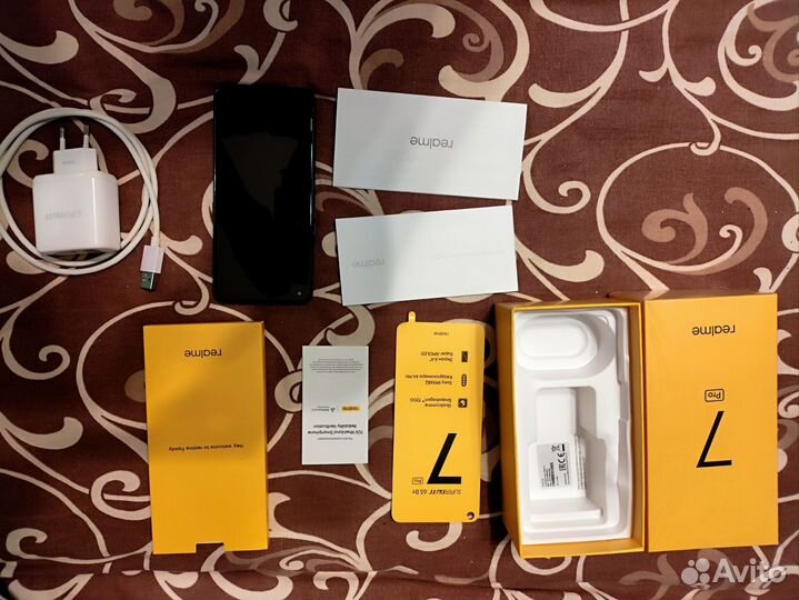 realme 7 Pro, 8/128 ГБ