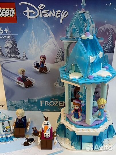 Lego Волшебная карусель Анны и Эльзы Disney