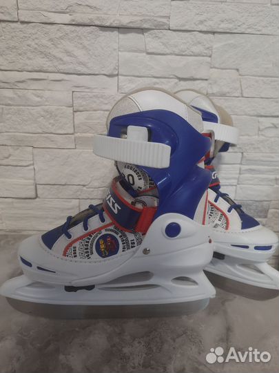 Коньки хоккейные