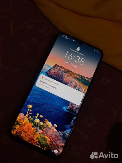 Телефон honor х7