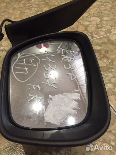 Корпус правого зеркала Mazda CX-7