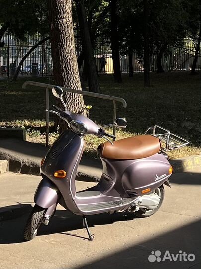 Vespa et4