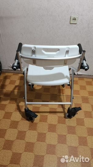 Мобильный стул