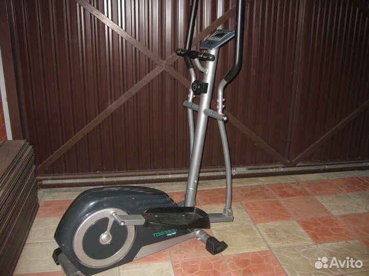 Эллиптический тренажер Oxygen Tornado(Германия)
