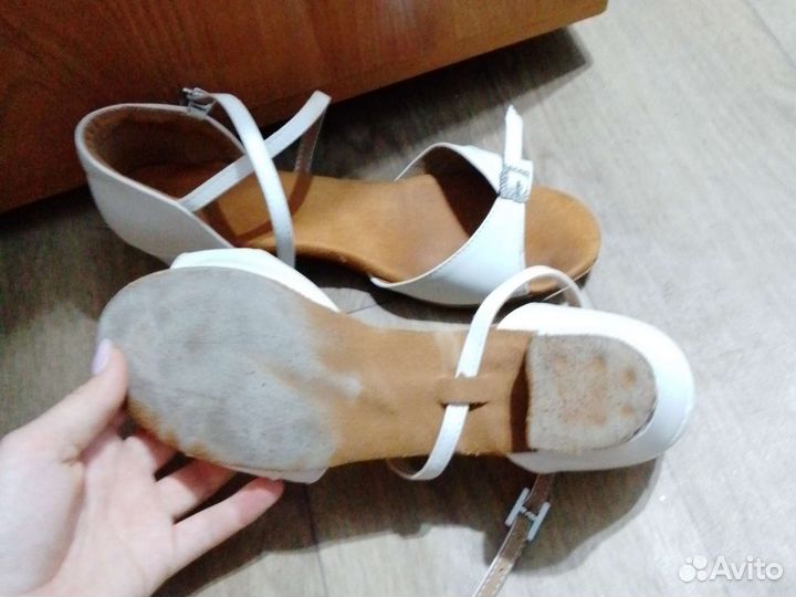 Туфли для бальных танцев