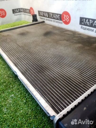 Радиатор охлаждения двигателя Toyota Auris NZE151