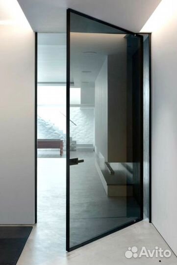 Стеклянная дверь от производителя