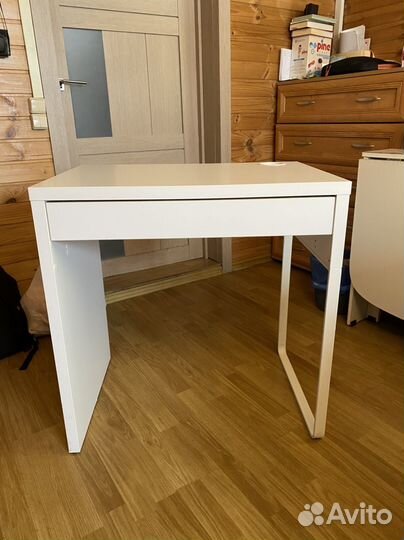 Стол IKEA Micke