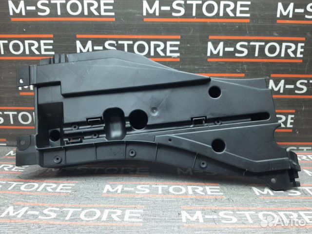 Ящик для инструментов левый Bmw X5 E53 M54B30 2006