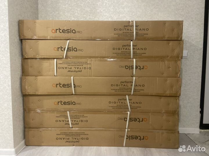 Цифровое пианино Artesia Performer White