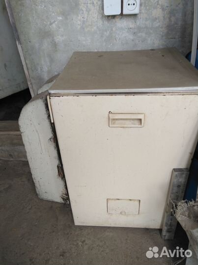 Стиральная машина с ручным отжимом Волга 15