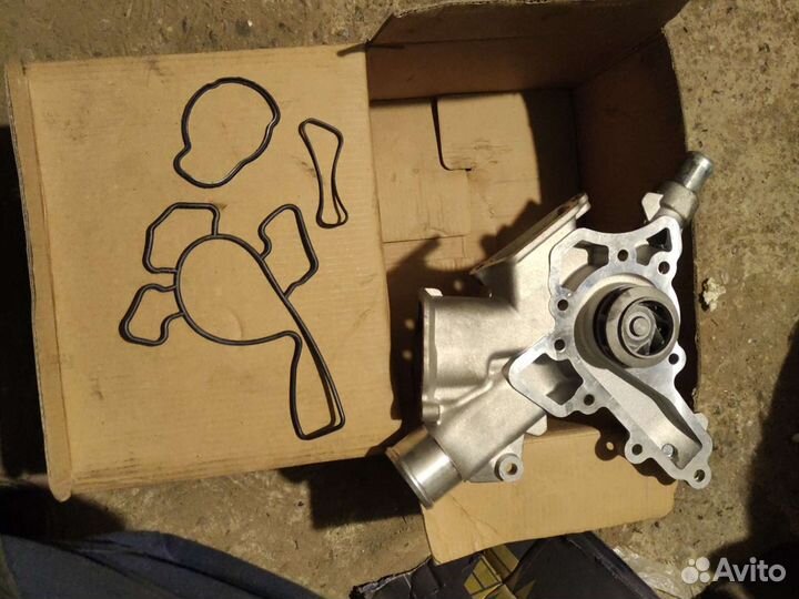 Насос водяной opel Agila A (00-08),Corsa B (96-00)