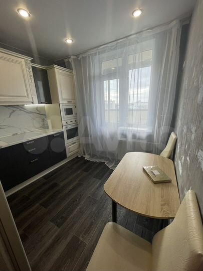 1-к. квартира, 30 м², 18/19 эт.