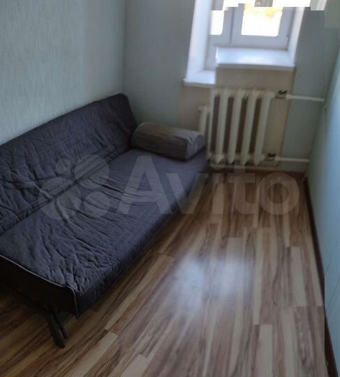 Комната 10 м² в 5-к., 2/4 эт.