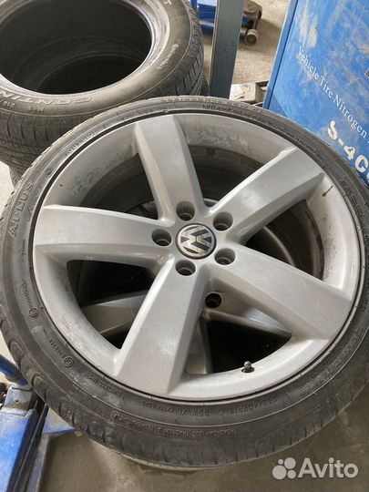 Accelera Ultra 2 235/40 R18
