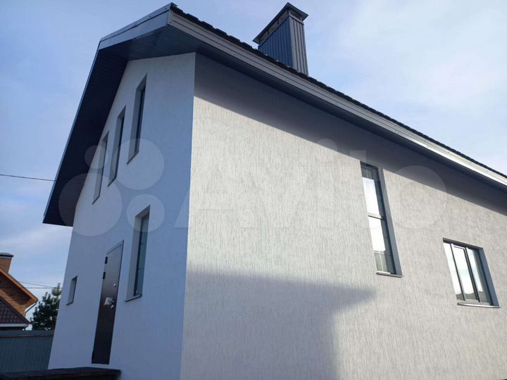 Дом 166 м² на участке 9,6 сот.