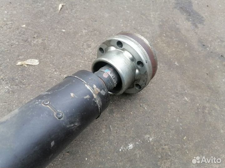 Карданный вал передний Jeep Grand Cherokee 4 3.0