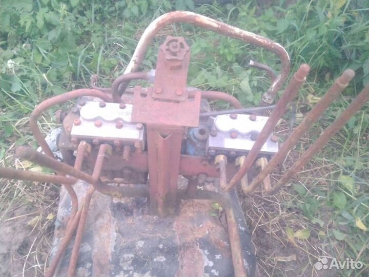 Бкм 317 Гидроцелиндр подъёма стрелы