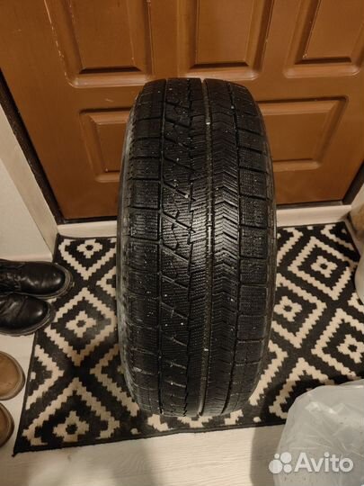 Bridgestone Blizzak VRX 205/60 R16 92S