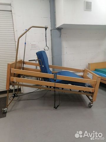 Широкая медицинская кровать (120 см) largo