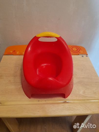 Продам,горшки,горка и стульчик купания сидушки