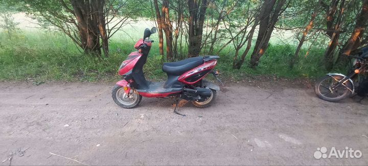 Продам мопед