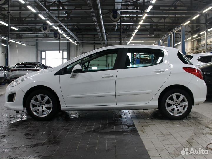 Peugeot 308 1.6 AT, 2012, 120 000 км