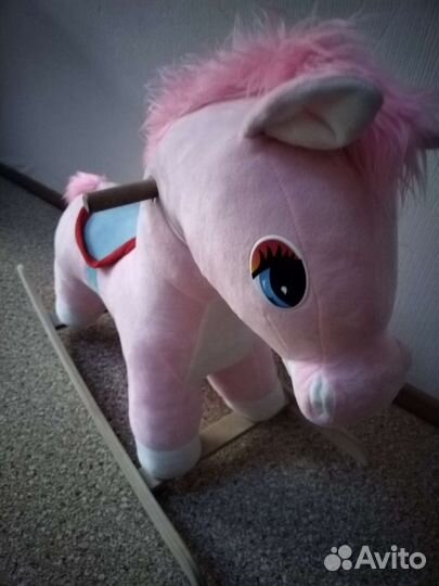 Детская качалка лошадь