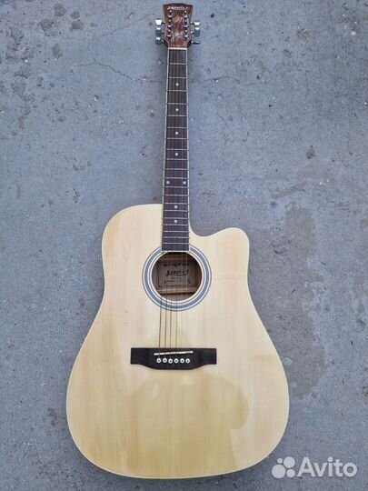 Продам гитару