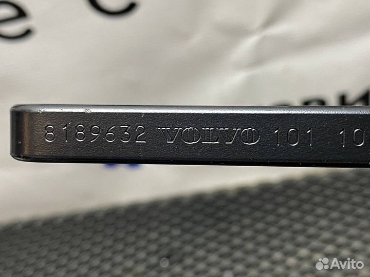 Поводок стеклоочистителя Volvo FH13 8189632