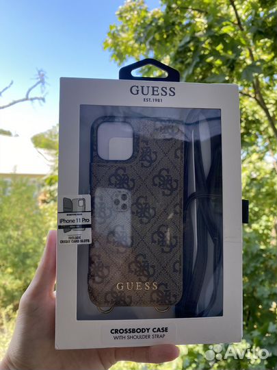 Чехол на iPhone 11 pro Guess