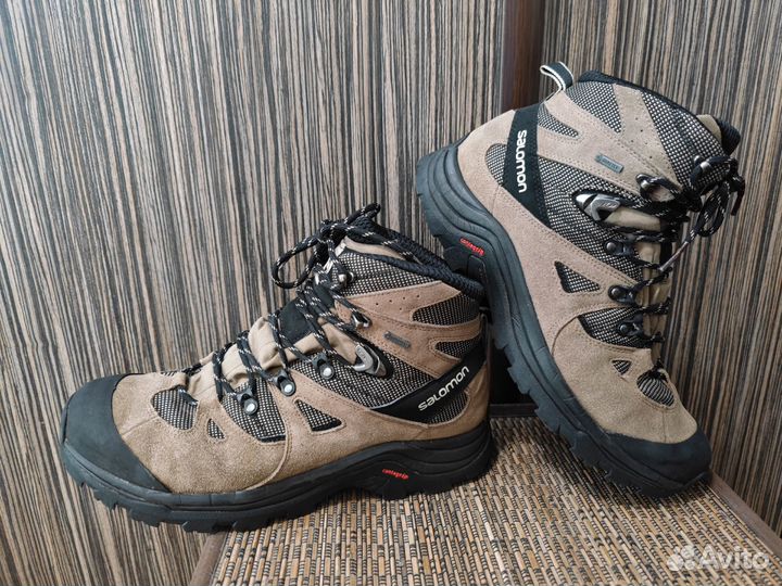 Трекинговые ботинки Salomon Discovery GTX